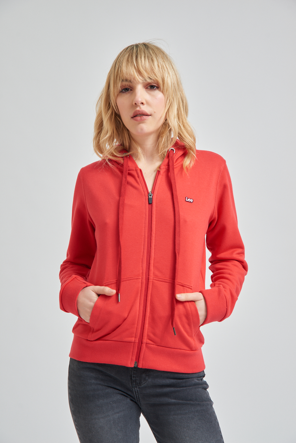 Campera Embroidery Lee